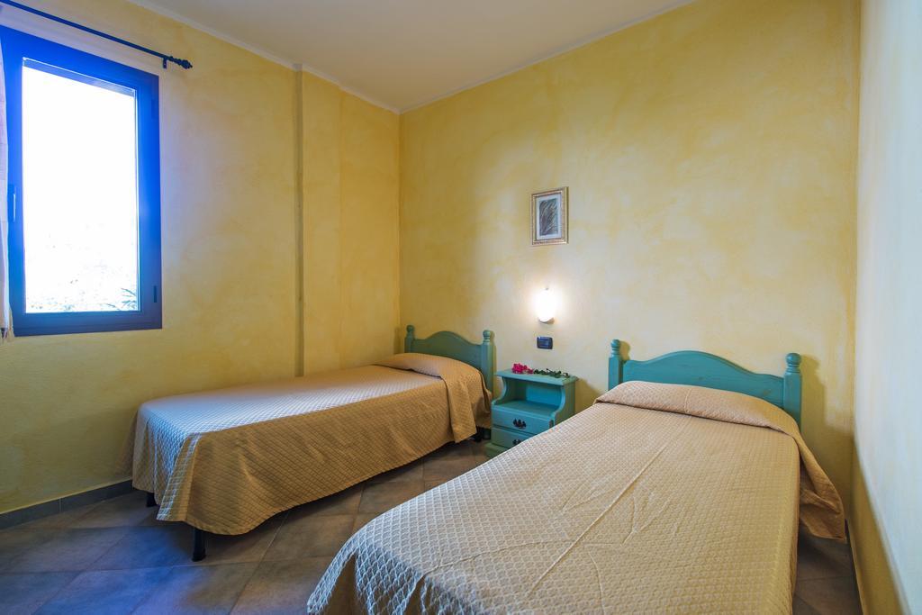 Albergo Residenziale Gli Ontani Cala Liberotto Luaran gambar