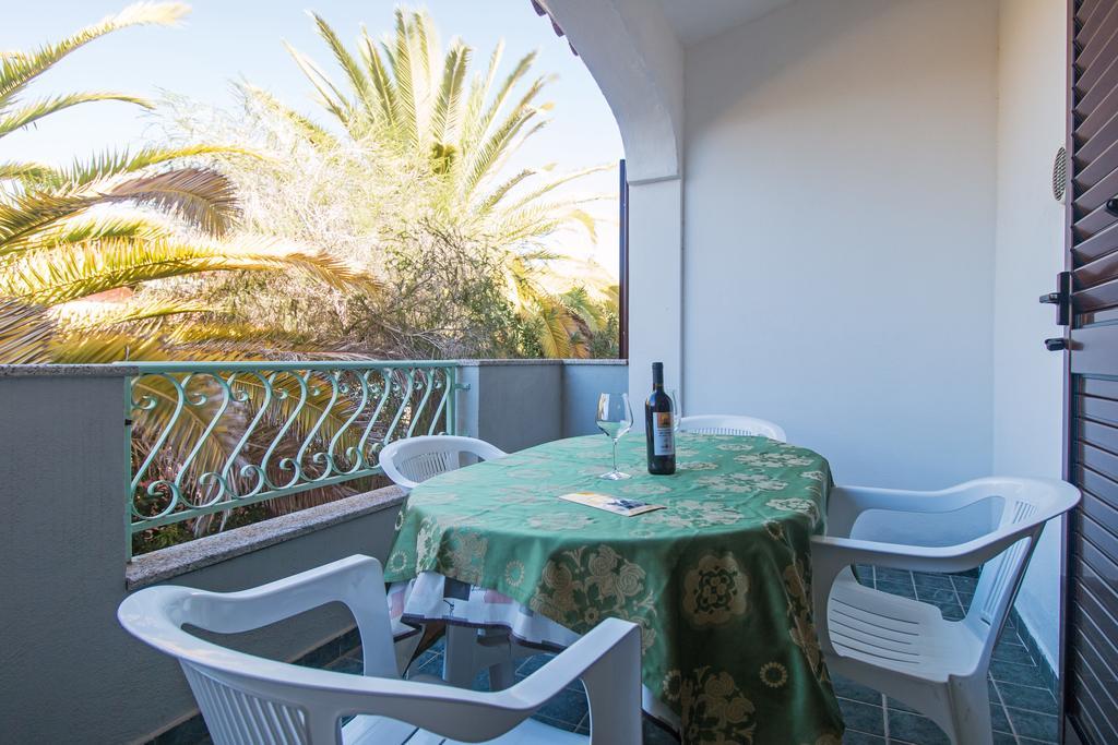 Albergo Residenziale Gli Ontani Cala Liberotto Luaran gambar