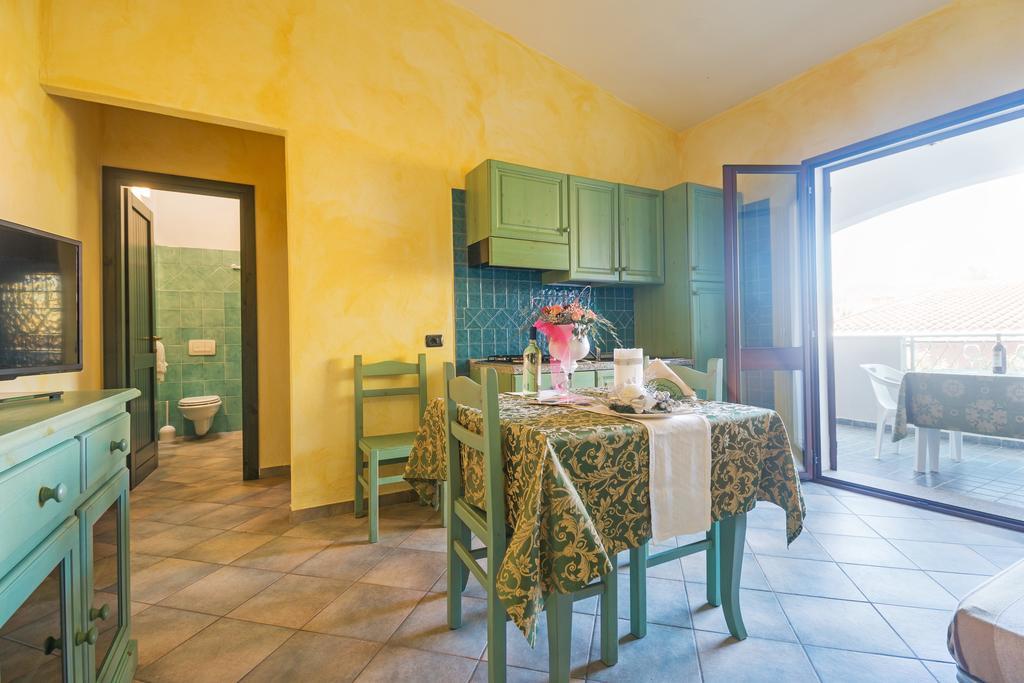 Albergo Residenziale Gli Ontani Cala Liberotto Luaran gambar